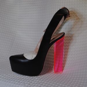 Never worn Ruthie Davies Pumps